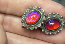 VINTAGE FRED HARVEY ERA STERLING SILVER DRAGONS BREATH GLASS CLAMP EARRINGS - Additional view 9