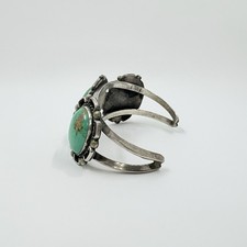 Fred Harvey Era Navajo Sterling Turquoise Flower Cuff Bracelet 51.2g - Additional view 3
