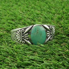 Fred Harvey Era Turquoise Oval Sterling Silver Cuff Bracelet - Additional view 6