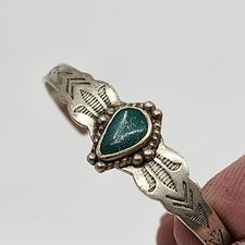 Rare Vintage Fred Harvey Era Navajo Turquoise Baby Cuff Bracelet Sterling Silver - Additional view 2
