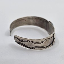 Early Fred Harvey Coin Silver Turquoise Navajo Cuff Bracelet Small SIze - Additional view 3