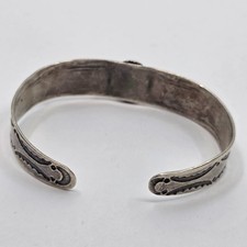 Early Fred Harvey Coin Silver Turquoise Navajo Cuff Bracelet Small SIze - Additional view 5