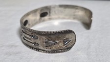 Vintage Fred Harvey Era Navajo Stamped Sterling Turquoise Cuff Bracelet 1940's - Additional view 2