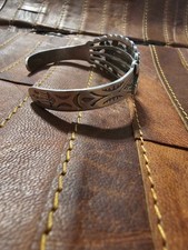 Vintage Fred Harvey Era Navajo Sterling Silver Cuff Bracelet – 22g Hand Stamped - Additional view 2