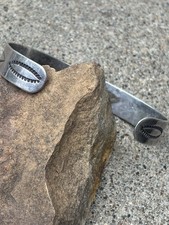 Vintage Old Pawn Coin Silver & Turquoise Bench Stamped Cuff Bracelet Fred Harvey - Additional view 2
