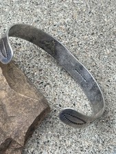 Vintage Old Pawn Coin Silver & Turquoise Bench Stamped Cuff Bracelet Fred Harvey - Additional view 4