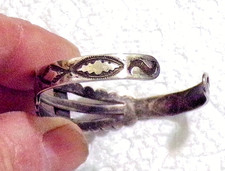 VINTAGE STERLING SILVER FRED HARVEY BRACELET WITH TURQUOISE - Additional view 3