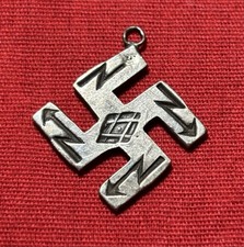 PRE-1930 Fred Harvey Era Navajo Whirling Log Sterling Silver 925 Charm - Additional view 4