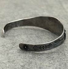 Vintage FRED HARVEY ERA Navajo Turquoise HORSE DOG Sterling Bracelet 6.75 in - Additional view 6