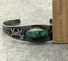Vintage FRED HARVEY ERA Navajo Turquoise HORSE DOG Sterling Bracelet 6.75 in - Additional view 8