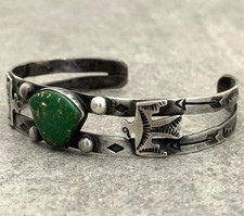 Vintage 40s FRED HARVEY era Navajo Thunderbird Turquoise Silver Bracelet 7.25 in - Additional view 4