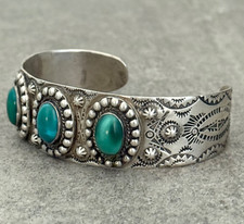 OLD FRED HARVEY ERA  Navajo Turquoise Reverse punch Sterling Bracelet 7.25 in - Additional view 3
