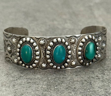 OLD FRED HARVEY ERA Navajo Turquoise Reverse punch Sterling Bracelet 7.25 in