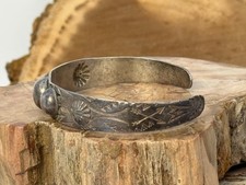 Vintage Navajo Fred Harvey Era Sterling Silver Stamped Cuff--2796.25 - Additional view 3