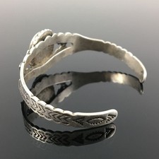 FRED HARVEY ERA STERLING SILVER & NATURAL TURQUOISE TOURIST CUFF BRACELET - Additional view 9