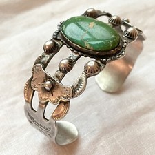 Vintage Fred Harvey Era Stamped Silver Turquoise Cuff Bracelet, 31.3 Grams - Additional view 3