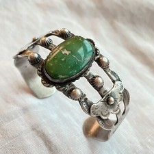 Vintage Fred Harvey Era Stamped Silver Turquoise Cuff Bracelet, 31.3 Grams - Additional view 8