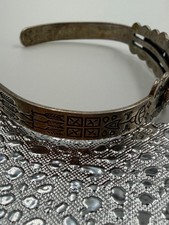 Fred Harvey Era Bracelet Snakes Horseshoe Hammered Souvenir Southwest - Additional view 3