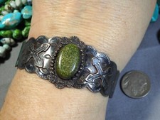 Fred Harvey Era NAVAJO webbd CERRILLOS TURQUOISE Coin Silver FRIENDSHIP Bracelet - Additional view 1