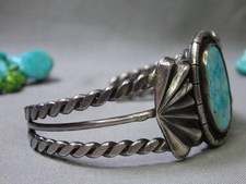 Fred Harvey Era NAVAJO Natural TURQUOISE Mountain TURQUOISE Coin Silver 40g CUFF - Additional view 4