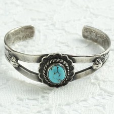 Old SMALL Navajo Fred Harvey Era Turquoise Cuff Bracelet 925 Sterling Handmade - Additional view 3