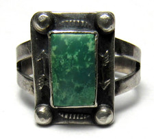 Navajo Fred Harvey Era ARROW Sterling Silver SQUARE Green TURQUOISE Ring sz7.5 - Additional view 14