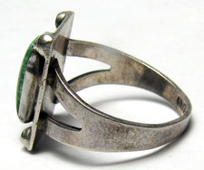 Navajo Fred Harvey Era ARROW Sterling Silver SQUARE Green TURQUOISE Ring sz7.5 - Additional view 9