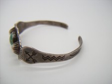 Vintage Navajo Fred Harvey Era GREEN Turquoise Sterling Silver Bracelet - Additional view 9