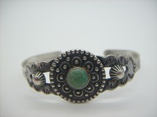 Vintage Navajo Fred Harvey Era Sterling Silver Green Turquoise Cuff Bracelet - Additional view 3