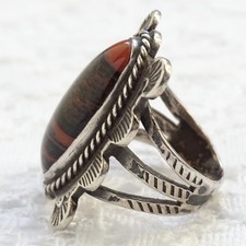 Fred Harvey Era Navajo Petrified Wood & 925 Sterling Pinky Ring Sz 5.25 Stamped - Additional view 6