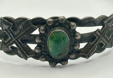 Vintage Fred Harvey Era Turquoise Sterling Silver Cuff Bracelet - Additional view 5