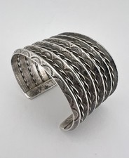 BIG Vtg Fred Harvey Navajo Sterling Stamped Carinated 6 Row Cuff Bracelet 85.8g - Additional view 6