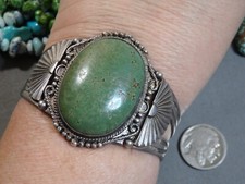60g Fred Harvey Era NAVAJO Natural CERRILLOS TURQUOISE Coin Silver Cuff Bracelet - Additional view 2