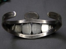 Fred Harvey Era NAVAJO Natural KINGMAN TURQUOISE Coin SILVER 30g Cuff Bracelet - Additional view 10