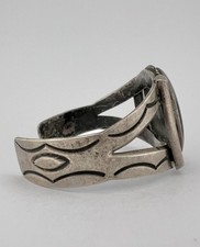 Vtg Fred Harvey Era Navajo Sterling Silver Petrified Wood Stamped Cuff Bracelet - Additional view 3
