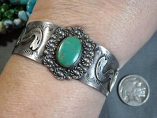 Fred Harvey Era NATIVE AMERICAN Natural TURQUOISE Sterling Silver SNAKE Bracelet - Additional view 1