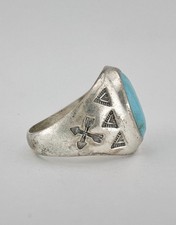Vintage Fred Harvey Era Sterling Silver Blue Turquoise Stamped Arrow Ring - Additional view 3