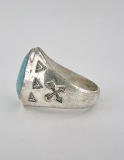 Vintage Fred Harvey Era Sterling Silver Blue Turquoise Stamped Arrow Ring - Additional view 5