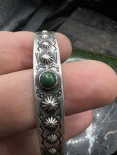 NAVAJO Vintage Sterling Silver Fred Harvey Turquoise Repoussé Cuff Bracelet 925 - Additional view 2