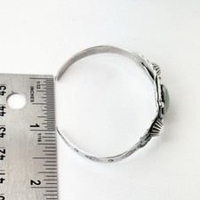 Vintage Navajo Fred Harvey Era Turquoise Sterling Silver Small 5in Cuff Bracelet - Additional view 12