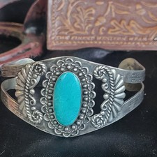 Vintage Size 7 Fred Harvey Era Sterling Turquoise Cuff Gorgeous Craftsmanship