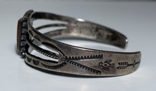 NAVAJO SILVER STAMPWORK & PETRIFIED WOOD BRACELET Vintage FRED HARVEY - Additional view 2