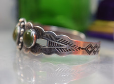 Vintage Navajo Fred Harvey Coin Silver Green Turquoise Cuff Bracelet - Additional view 3