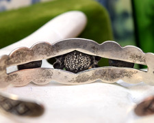 Vintage Navajo Fred Harvey Coin Silver Green Turquoise Cuff Bracelet - Additional view 5