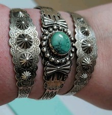 Lot 10 Pieces 1940s FRED HARVEY Turquoise & Silver Bracelets Earrings Ring WWII - Additional view 6