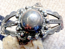 OLD PAWN BOWTIE STAMP Southwestern BUMP UP CUFF bracelet silver Fred Harvey 6.5