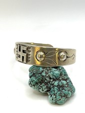 Native American Navajo Whirling Log Bracelet Pre Fred Harvey Era Sterling Cuff - Additional view 2
