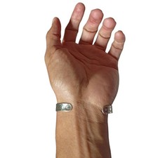 Fred Harvey Era Bell Trading Post Kingman Turquoise Sterling Bracelet - Additional view 6