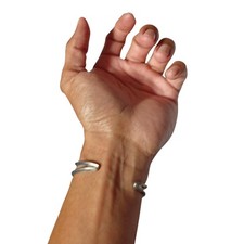 Fred Harvey Era 1940s Sterling Silver Royston Turquoise Cuff Bracelet - Additional view 5