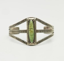 Fred Harvey era old sterling sivler turquoise thunder bird stamping bracelet - Additional view 1